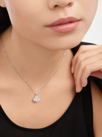 Divas’ Dream-halsband