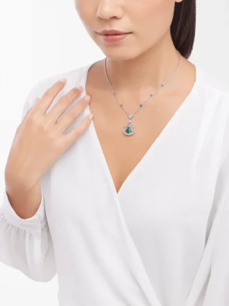 Divas’ Dream-halsband