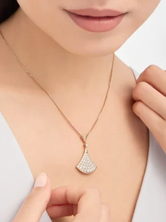 Divas’ Dream-halsband