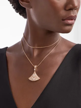 Divas’ Dream-halsband